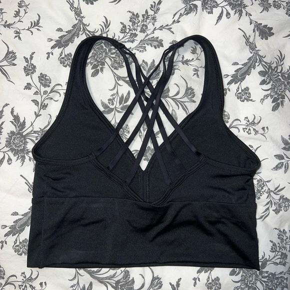 Sports bra - Picture 2 of 3